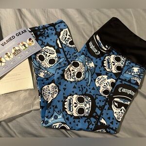 CVG- Rap Legend capri leggings (NWT)